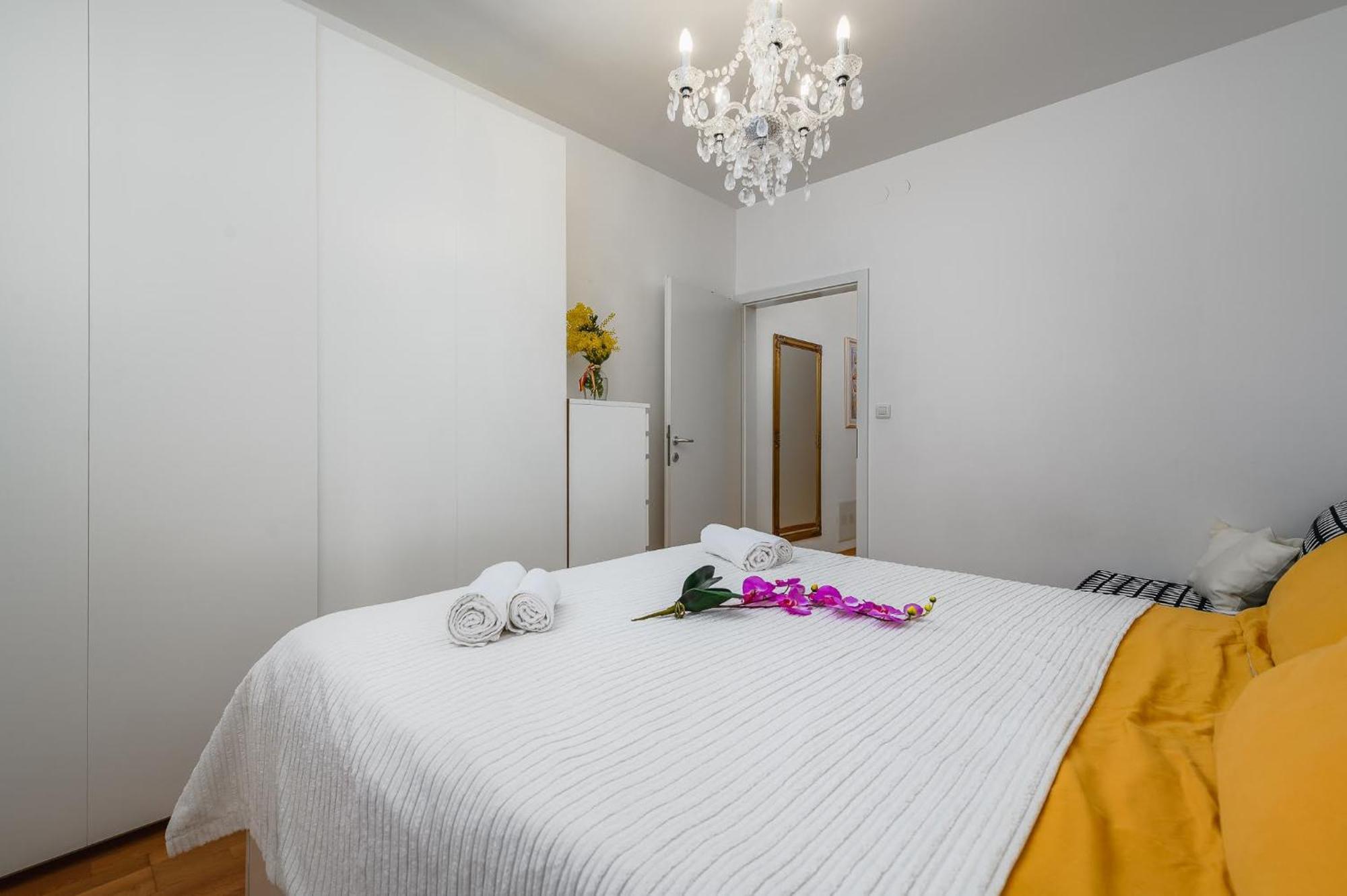 Aureo Apartment Pula Center Zewnętrze zdjęcie