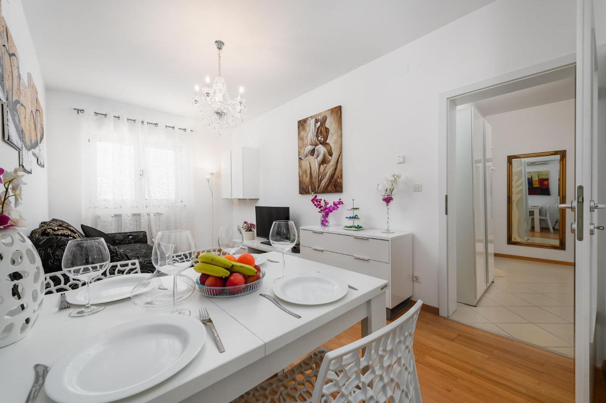 Aureo Apartment Pula Center Zewnętrze zdjęcie