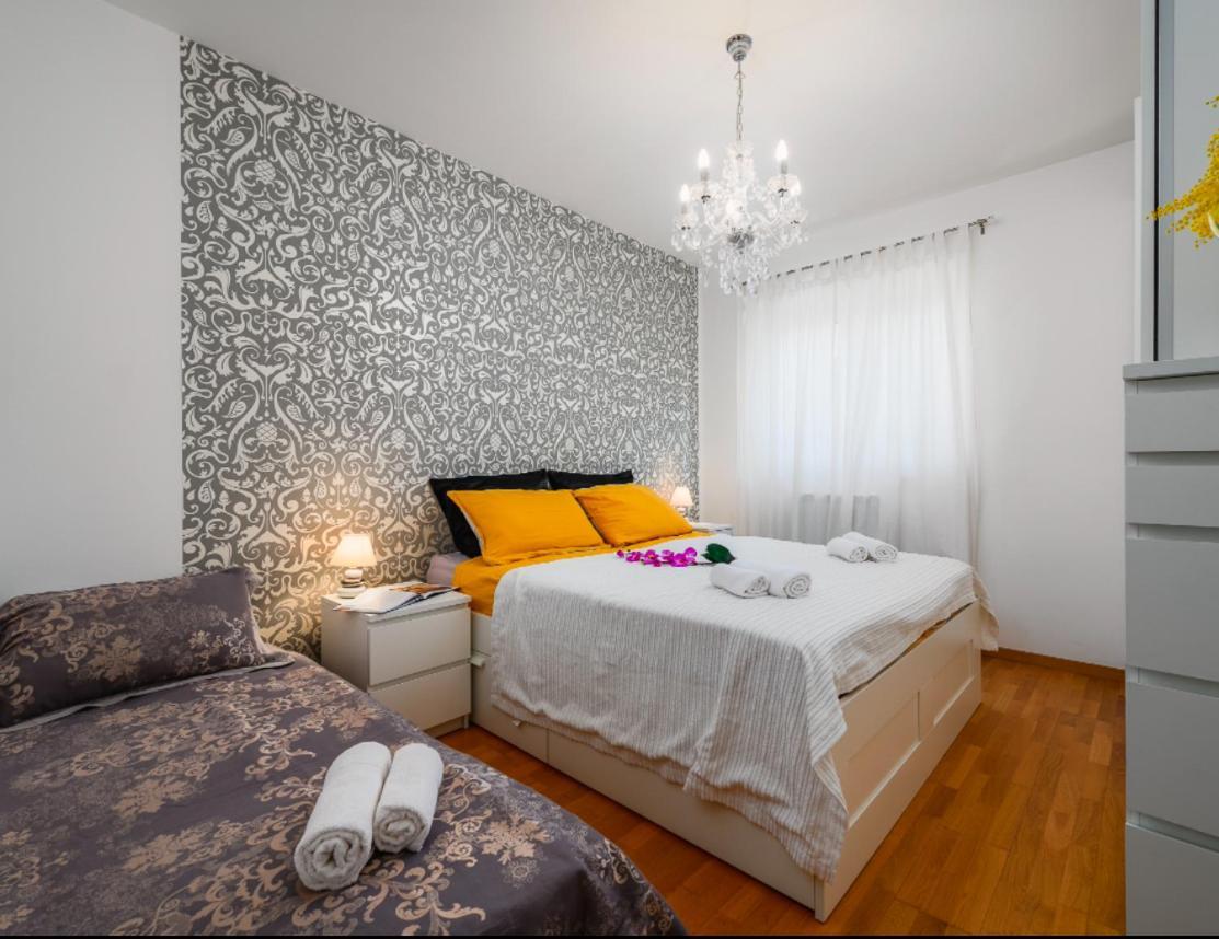 Aureo Apartment Pula Center Zewnętrze zdjęcie